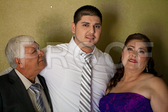 Getting_Ready_Jose_225