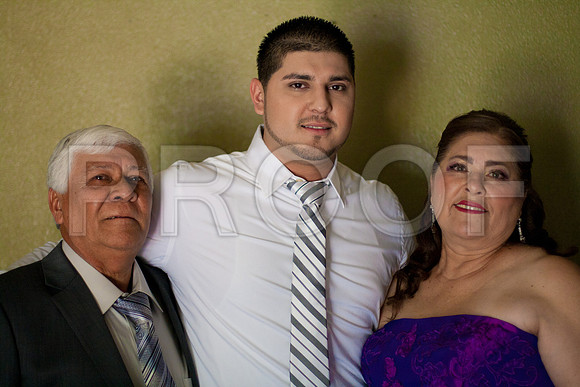 Getting_Ready_Jose_226