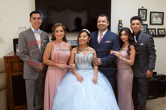 Samantha Mis Quince Event R_0124