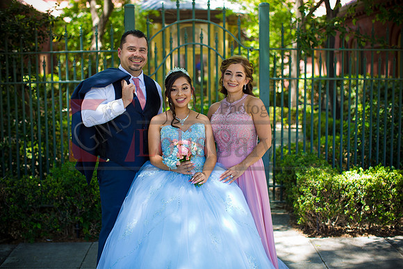 Samantha Mis Quince Event R_0167