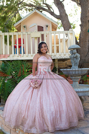 Julianna's  XV_0127