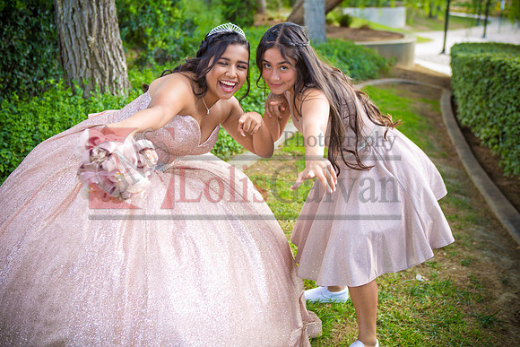 Julianna's  XV_0185