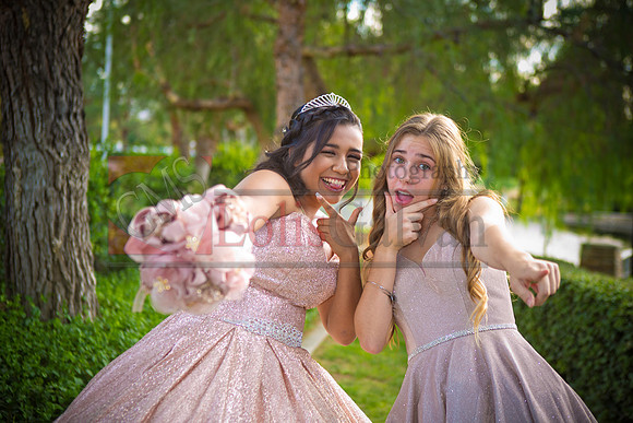 Julianna's  XV_0196